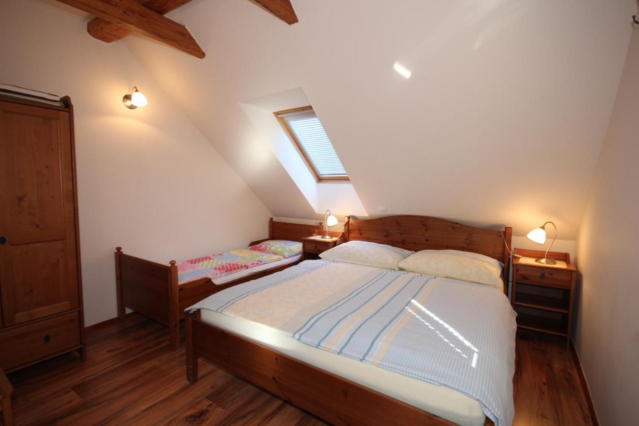 Apartments Na Vasi ボーヒニ エクステリア 写真