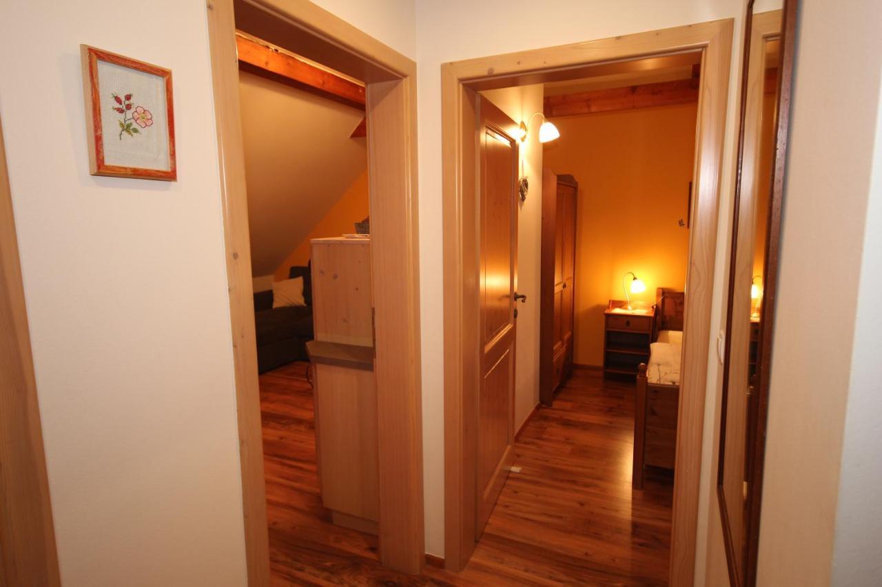 Apartments Na Vasi ボーヒニ エクステリア 写真